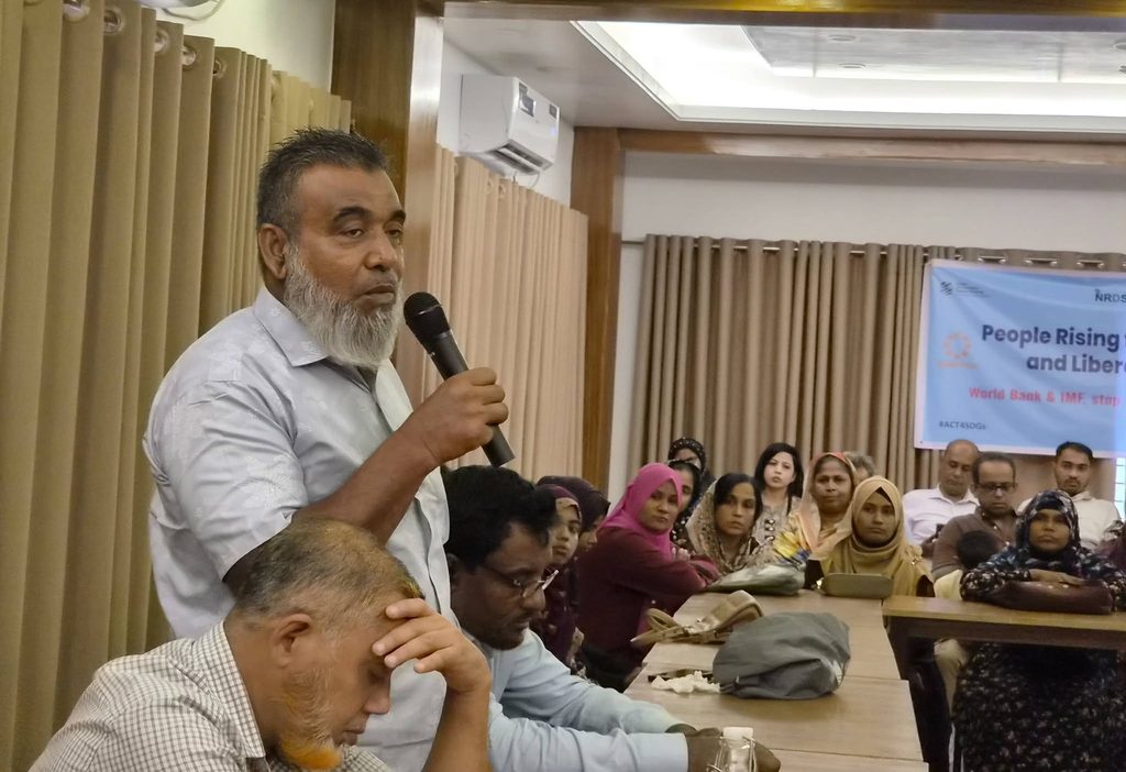 Community representatives attending the assembly
